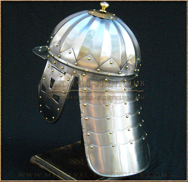 Zischargge/Capeline - lobstertail pot Helmet
